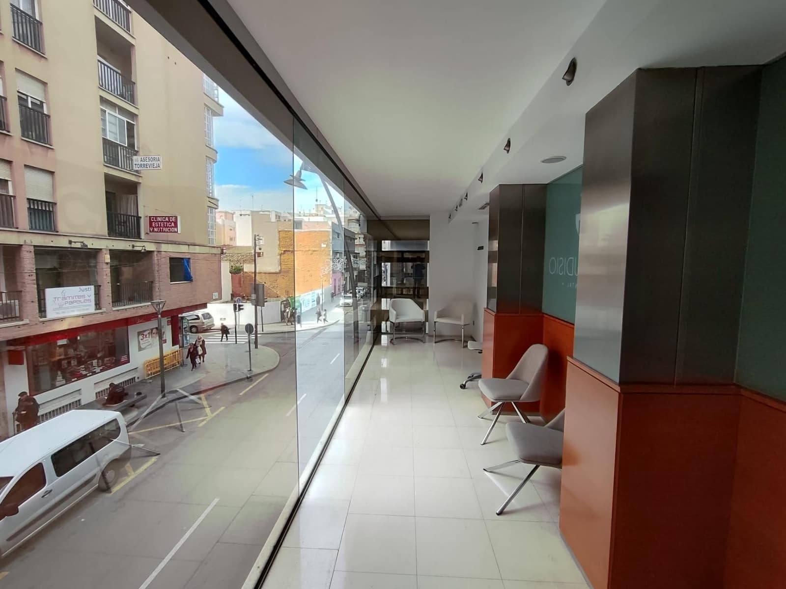 Leilighet til salgs i Torrevieja - € 420 000 (Ref: 9878080)