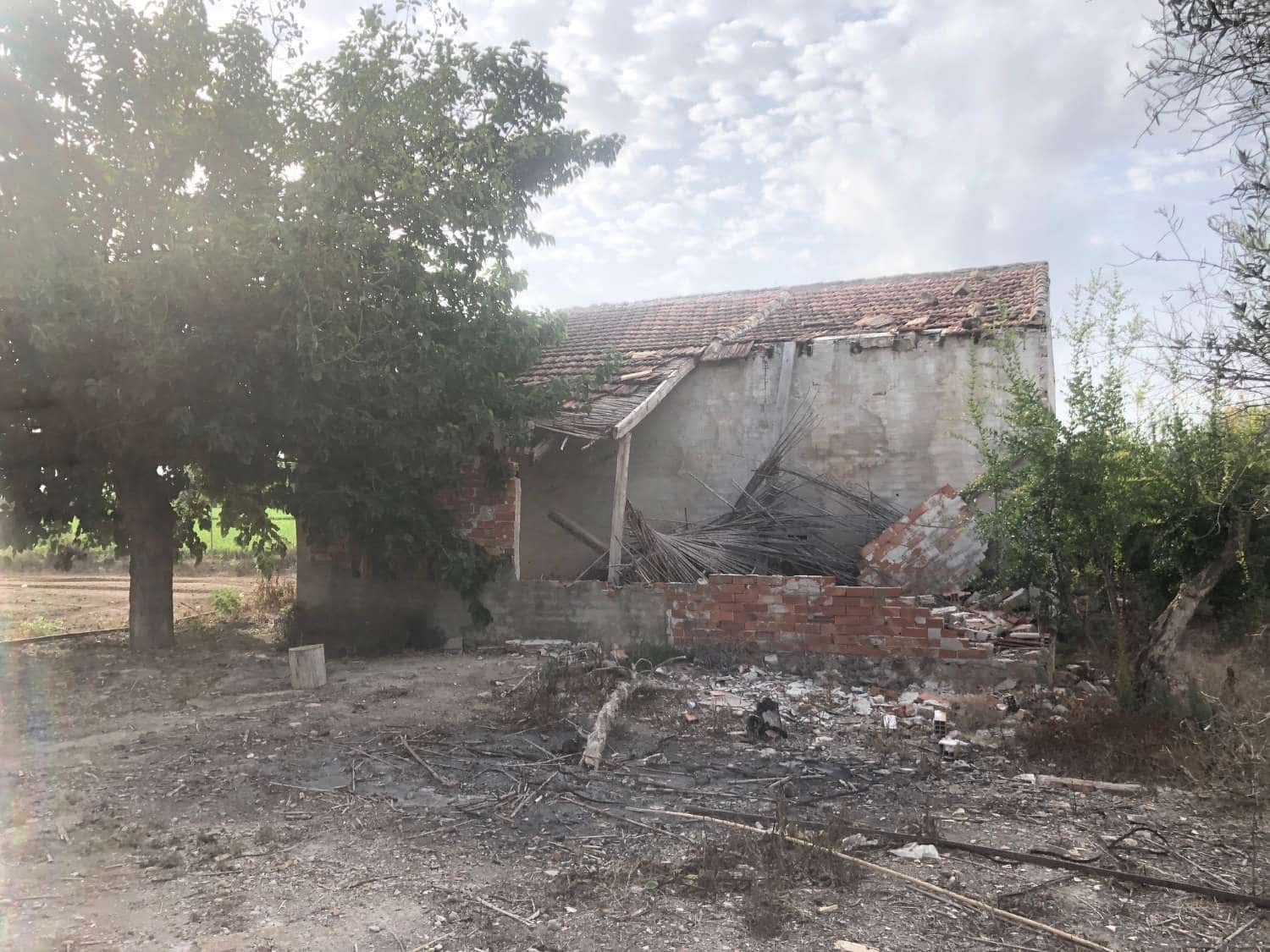 Finca/Herregård til salgs i Callosa de Segura - € 89 900 (Ref: 9878091)