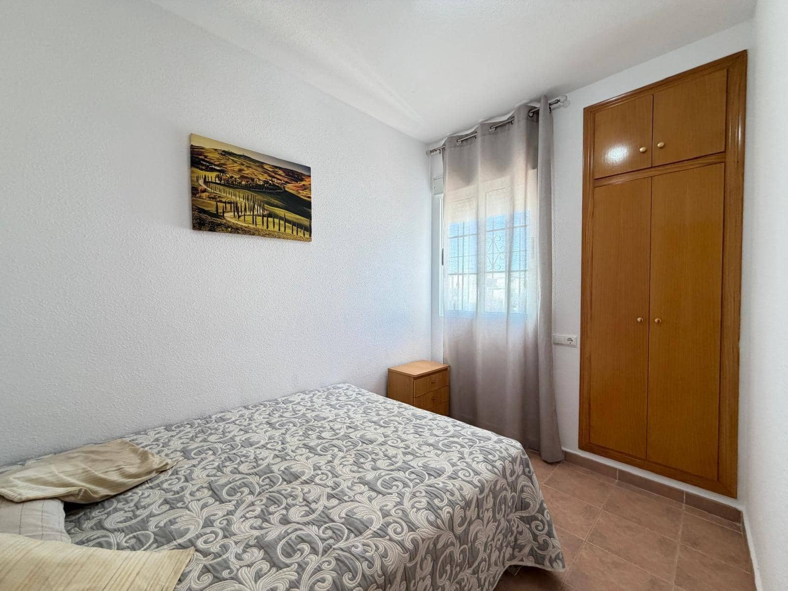 2 makuuhuone Bungalow myytävänä paikassa Torrevieja mukana uima-altaan - 164 900 € (Ref: 9881588)