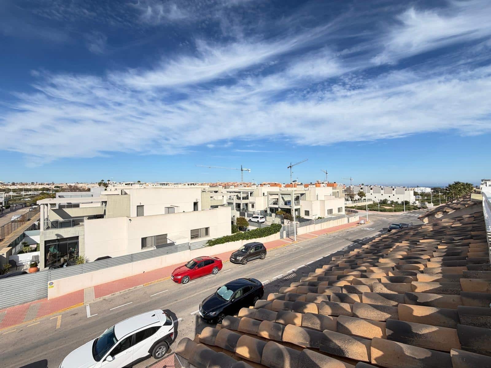 2 makuuhuone Bungalow myytävänä paikassa Torrevieja mukana uima-altaan - 164 900 € (Ref: 9881588)