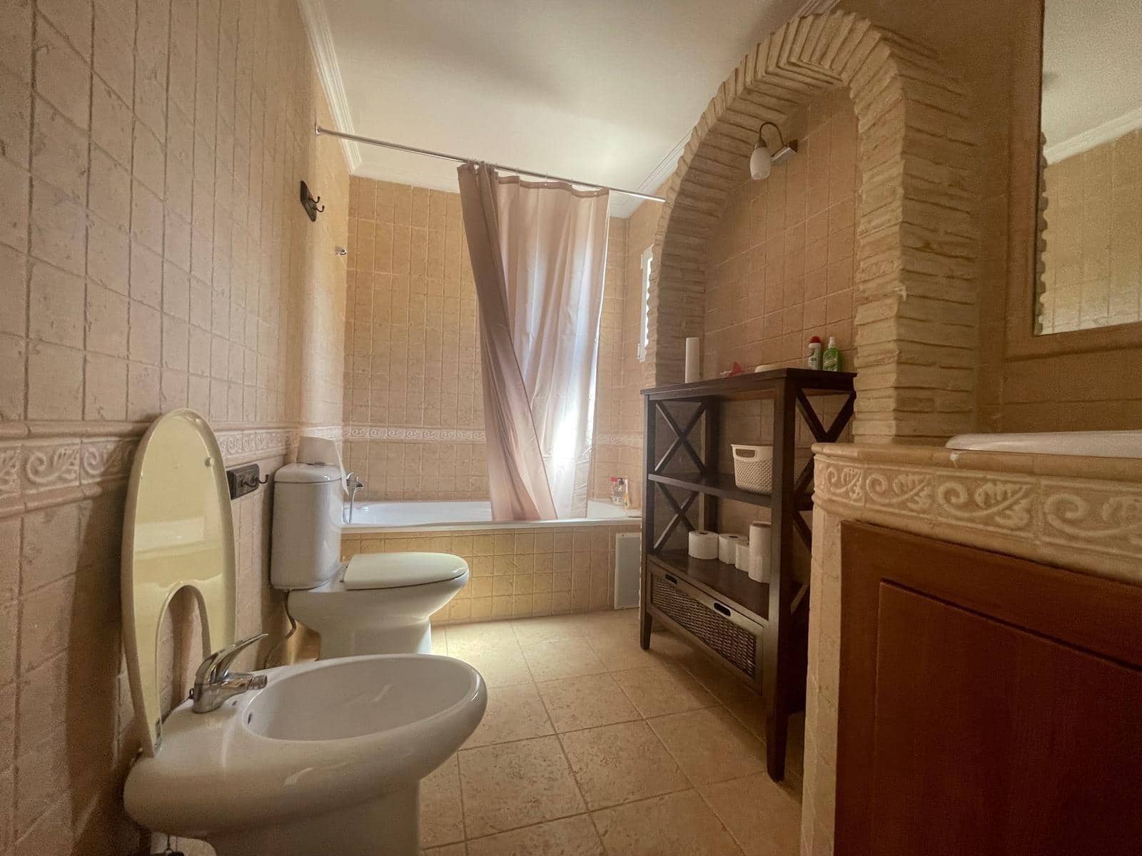 5 Zimmer Haus zu verkaufen in Torrevieja mit Pool - 670.000 € (Ref: 9881595)