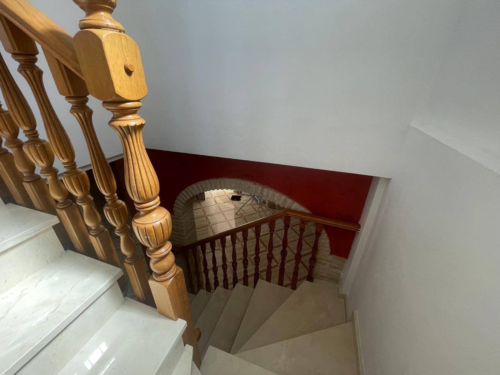 5 Zimmer Haus zu verkaufen in Torrevieja mit Pool - 670.000 € (Ref: 9881595)