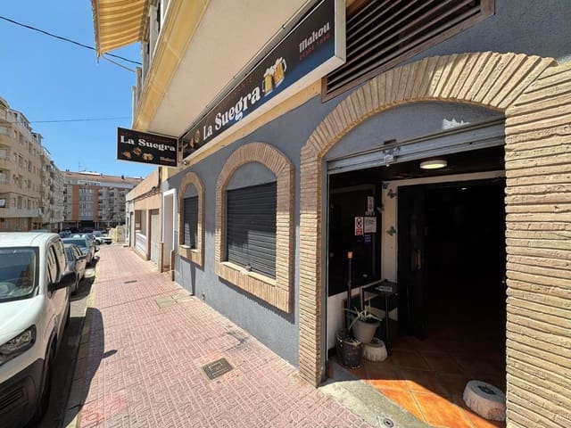 Commerciale in vendita in Avenida Habaneras - Curva de Palangre, Torrevieja - 165.000 € (Rif: 9881599)