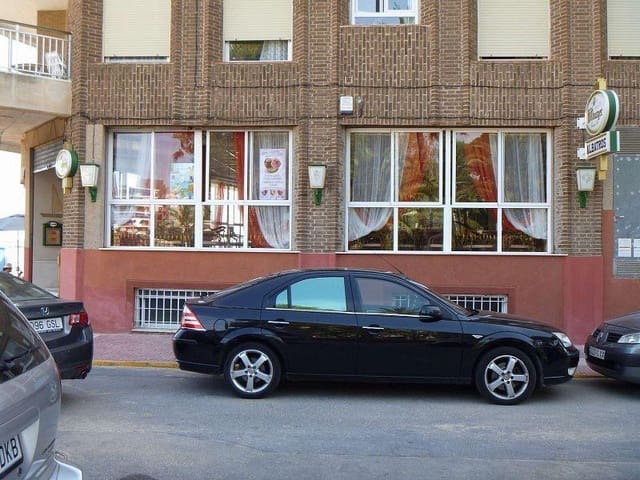 Commerciale in vendita in Playa del Acequión, Torrevieja - 750.000 € (Rif: 9881600)
