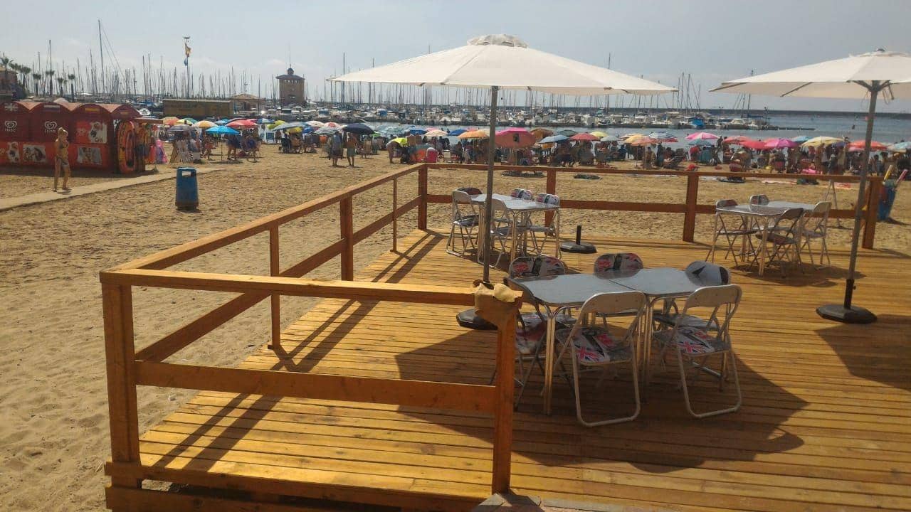 Commerciale in vendita in Torrevieja - 750.000 € (Rif: 9881600)