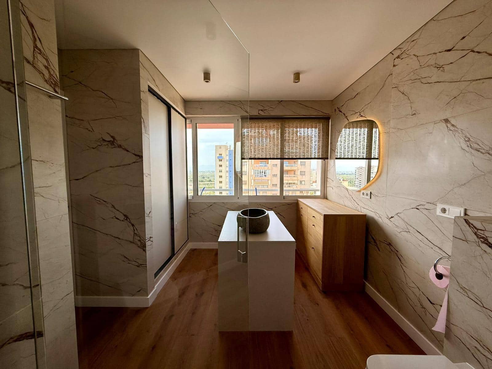 4 bedroom Penthouse for sale in Guardamar del Segura with pool - € 465,000 (Ref: 9882205)