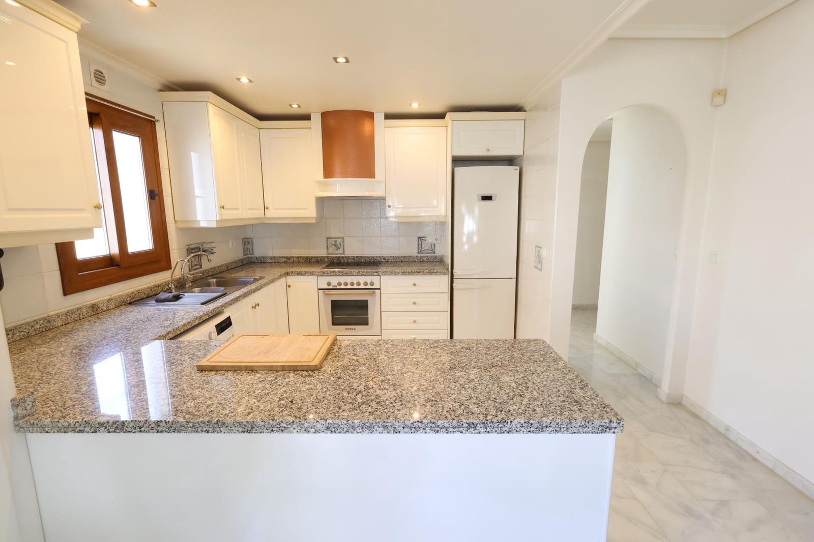2 Zimmer Apartment zu verkaufen in Orihuela Costa mit Pool Garage - 195.000 € (Ref: 9885110)