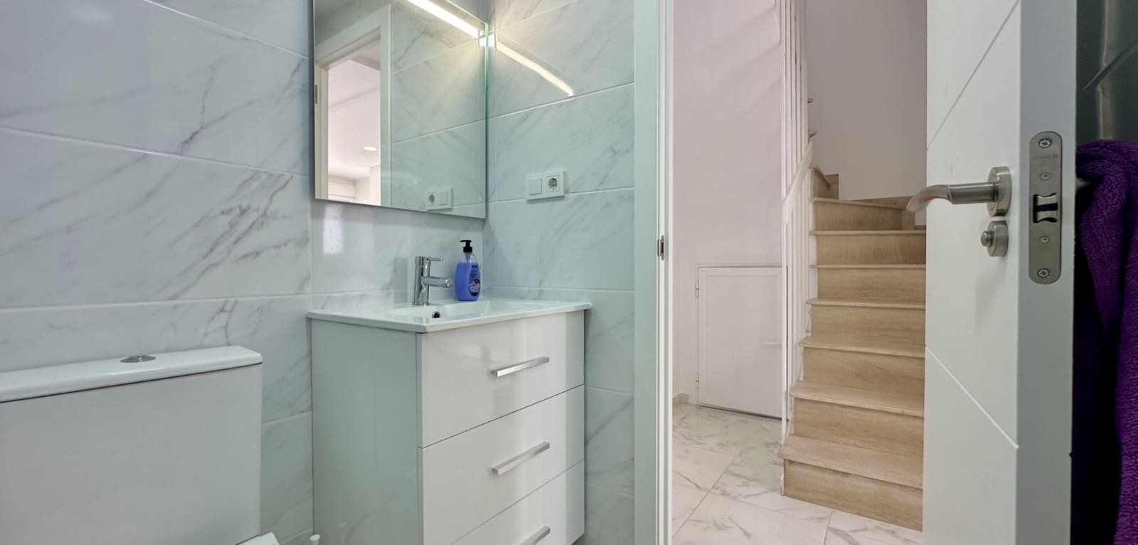 3 sypialnia Dom na sprzedaż w Torrevieja z basenem - 229 000 € (Ref: 9889324)