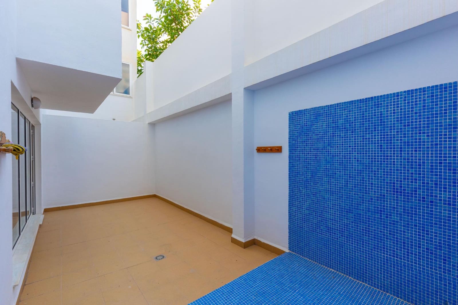 Apartamento de 3 habitaciones en Torrevieja en venta - 184.900 € (Ref: 9890089)