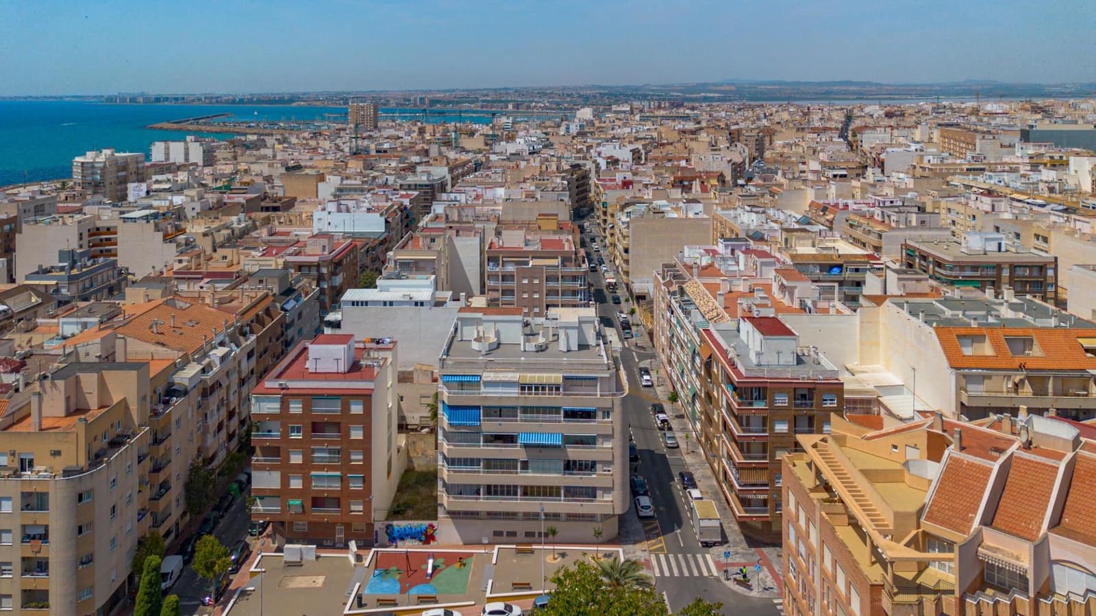 Apartamento de 3 habitaciones en Torrevieja en venta - 184.900 € (Ref: 9890089)