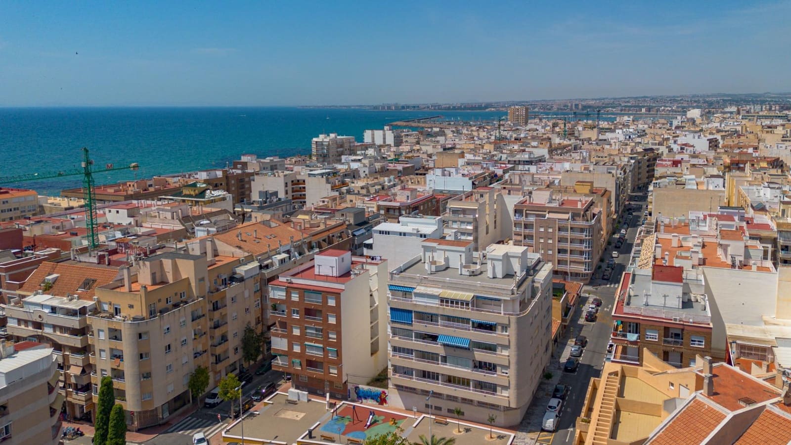 Apartamento de 3 habitaciones en Torrevieja en venta - 184.900 € (Ref: 9890089)