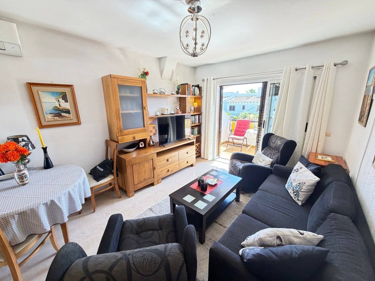 2 sovrum Lägenhet till salu i Cabo Roig med pool - 209 000 € (Ref: 9891007)