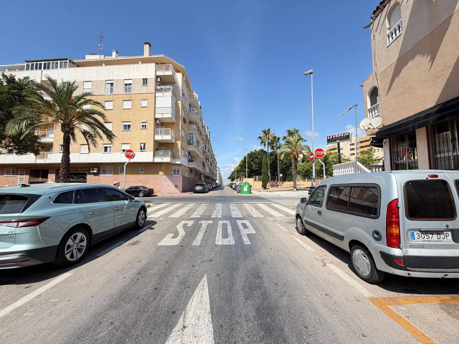 Local Comercial en Torrevieja en venta - 845.000 € (Ref: 9899691)