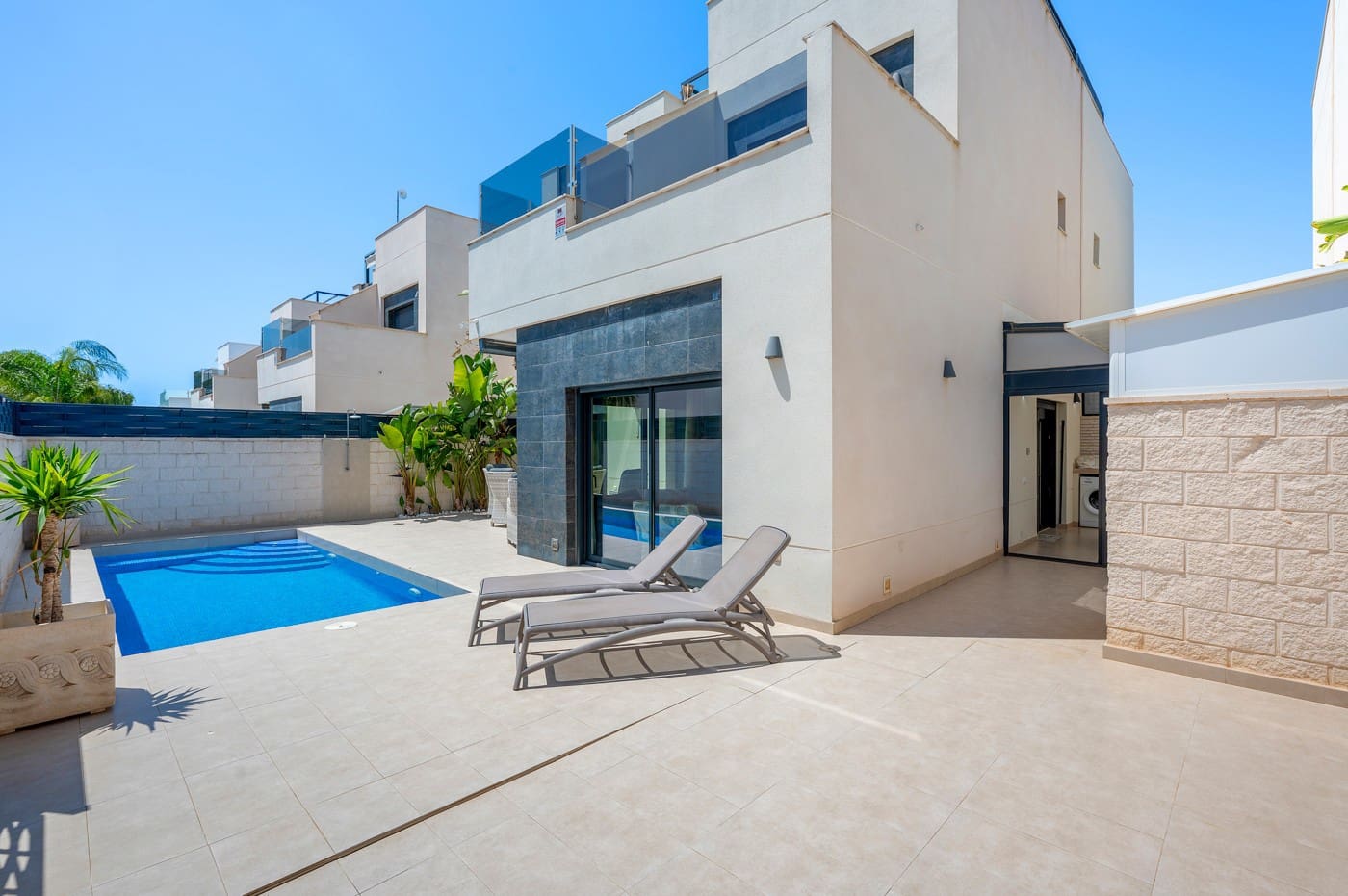 3 sypialnia Willa na sprzedaż w Ciudad Quesada z basenem - 410 000 € (Ref: 9899697)