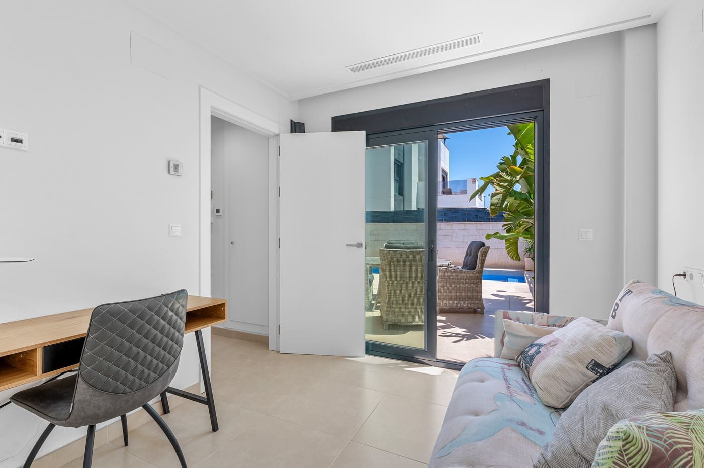 3 sypialnia Willa na sprzedaż w Ciudad Quesada z basenem - 410 000 € (Ref: 9899697)