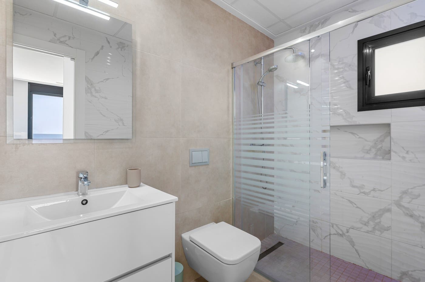 3 sypialnia Willa na sprzedaż w Ciudad Quesada z basenem - 410 000 € (Ref: 9899697)