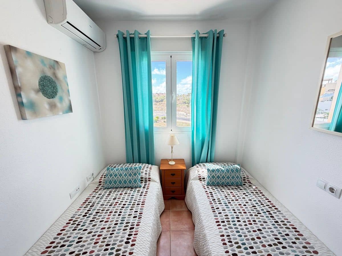 2 sovrum Lägenhet till salu i Villamartin med pool - 189 900 € (Ref: 9902285)
