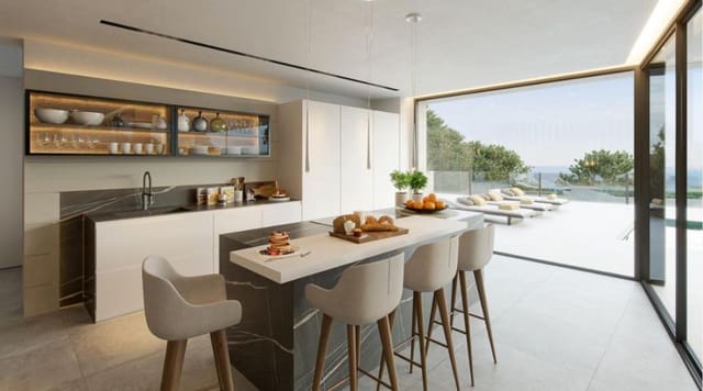 Chalet de 4 habitaciones en Alhaurín de la Torre en venta con piscina garaje - 3.100.000 € (Ref: 9909116)