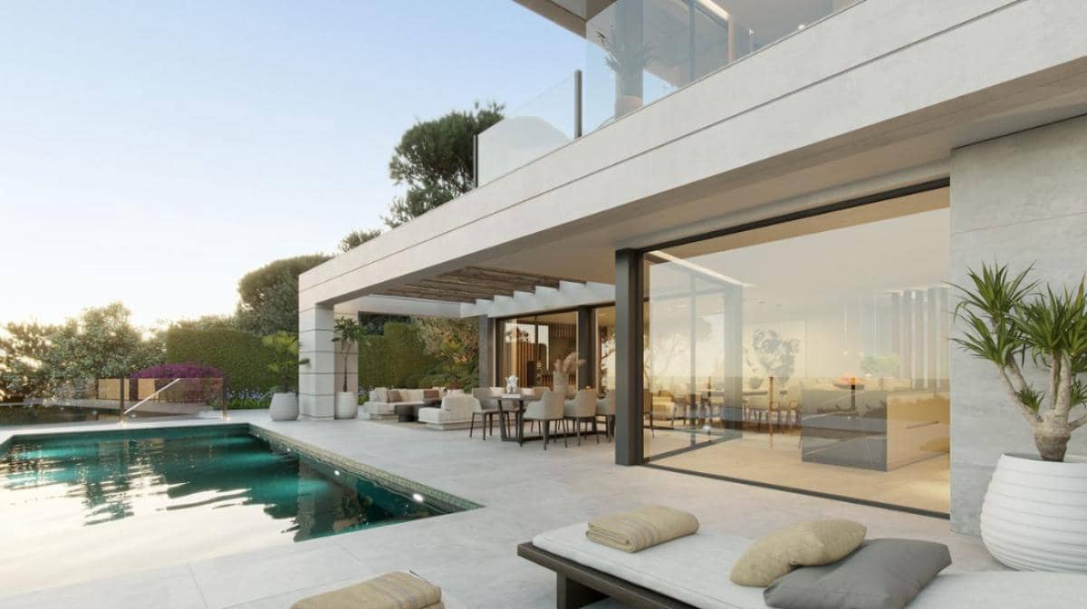 4 bedroom Villa for sale in Alhaurin de la Torre with pool garage - € 3,100,000 (Ref: 9909116)
