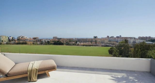 2 sovrum Lägenhet till salu i Los Boliches , Fuengirola med pool - 634 000 € (Ref: 9909140)