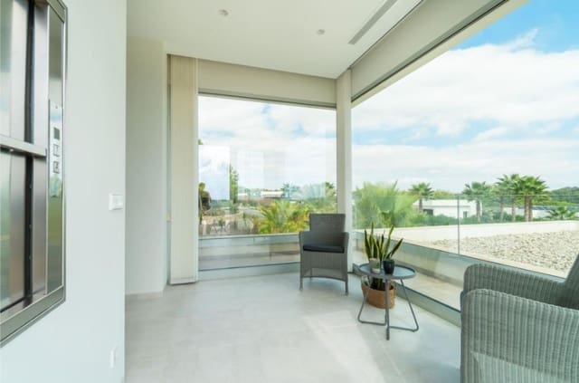 3 soveværelse Villa til salg i Las Colinas Golf, Orihuela med swimmingpool - € 2.695.000 (Ref: 9909200)