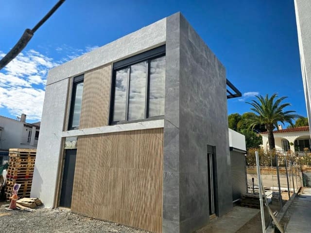 Chalet de 3 habitaciones en Barranco Hondo, La Nucia en venta con piscina - 530.000 € (Ref: 9909251)