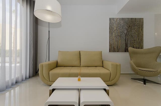 4 soveværelse Villa til salg i Campoamor, Orihuela med swimmingpool - € 995.000 (Ref: 9909268)