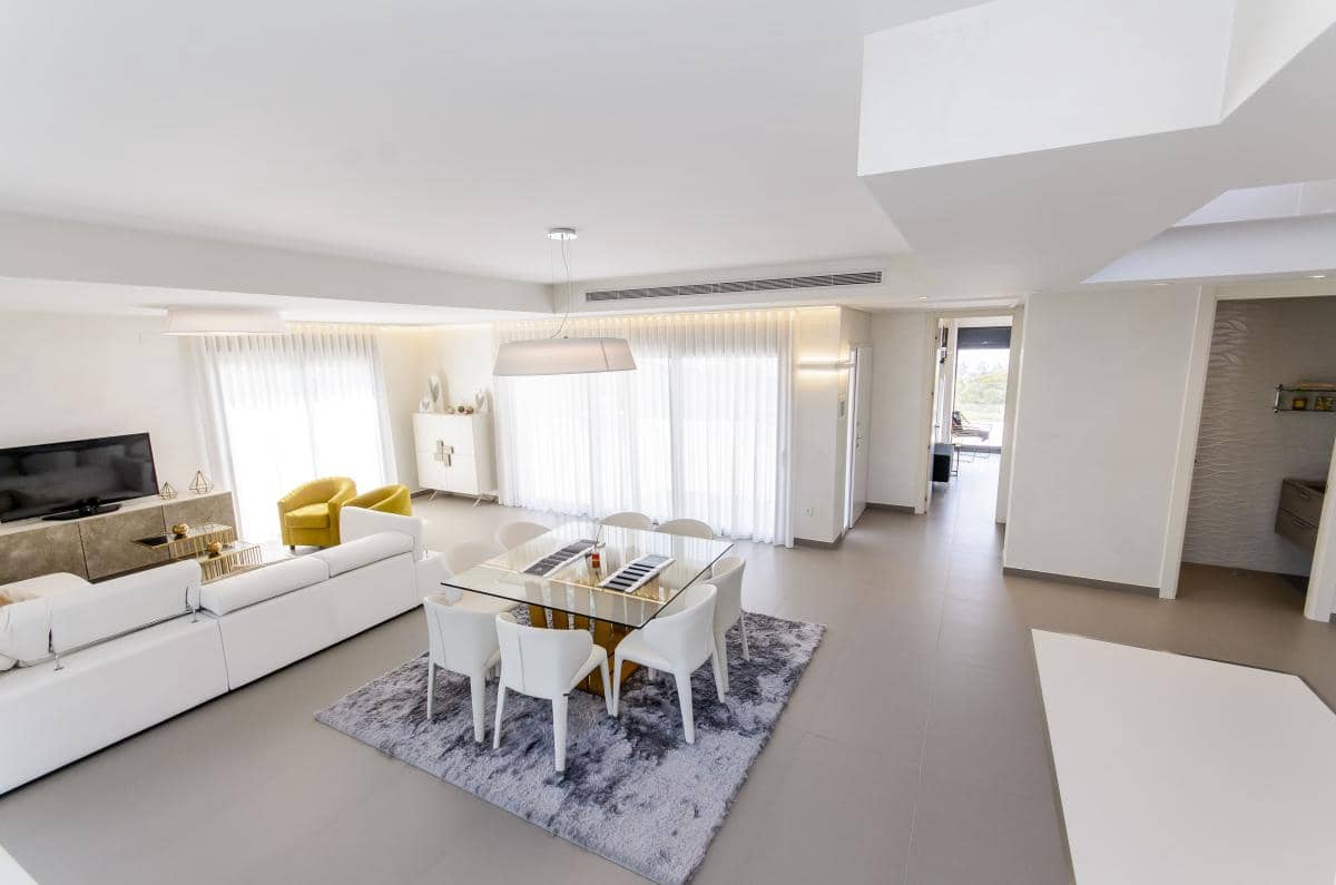3 makuuhuone Huvila myytävänä paikassa Orihuela mukana uima-altaan - 1 195 000 € (Ref: 9909276)