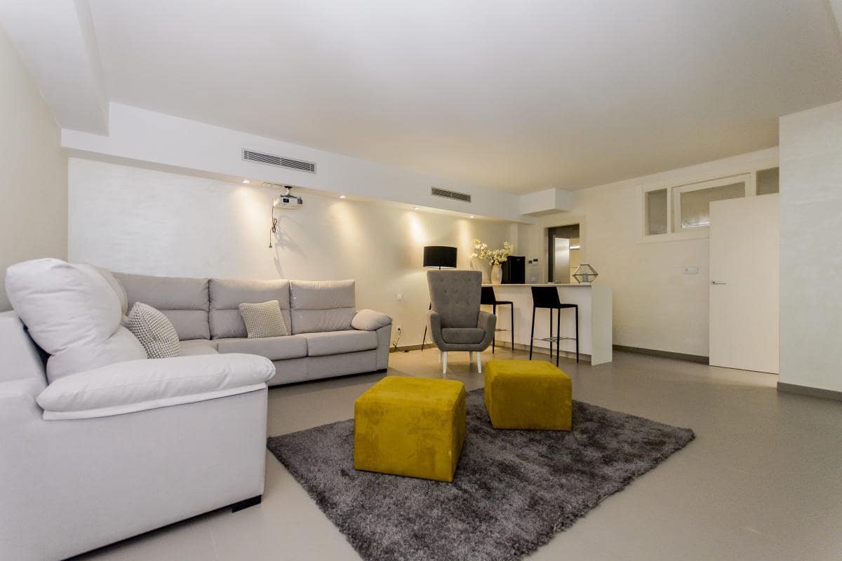 3 makuuhuone Huvila myytävänä paikassa Orihuela mukana uima-altaan - 1 195 000 € (Ref: 9909276)