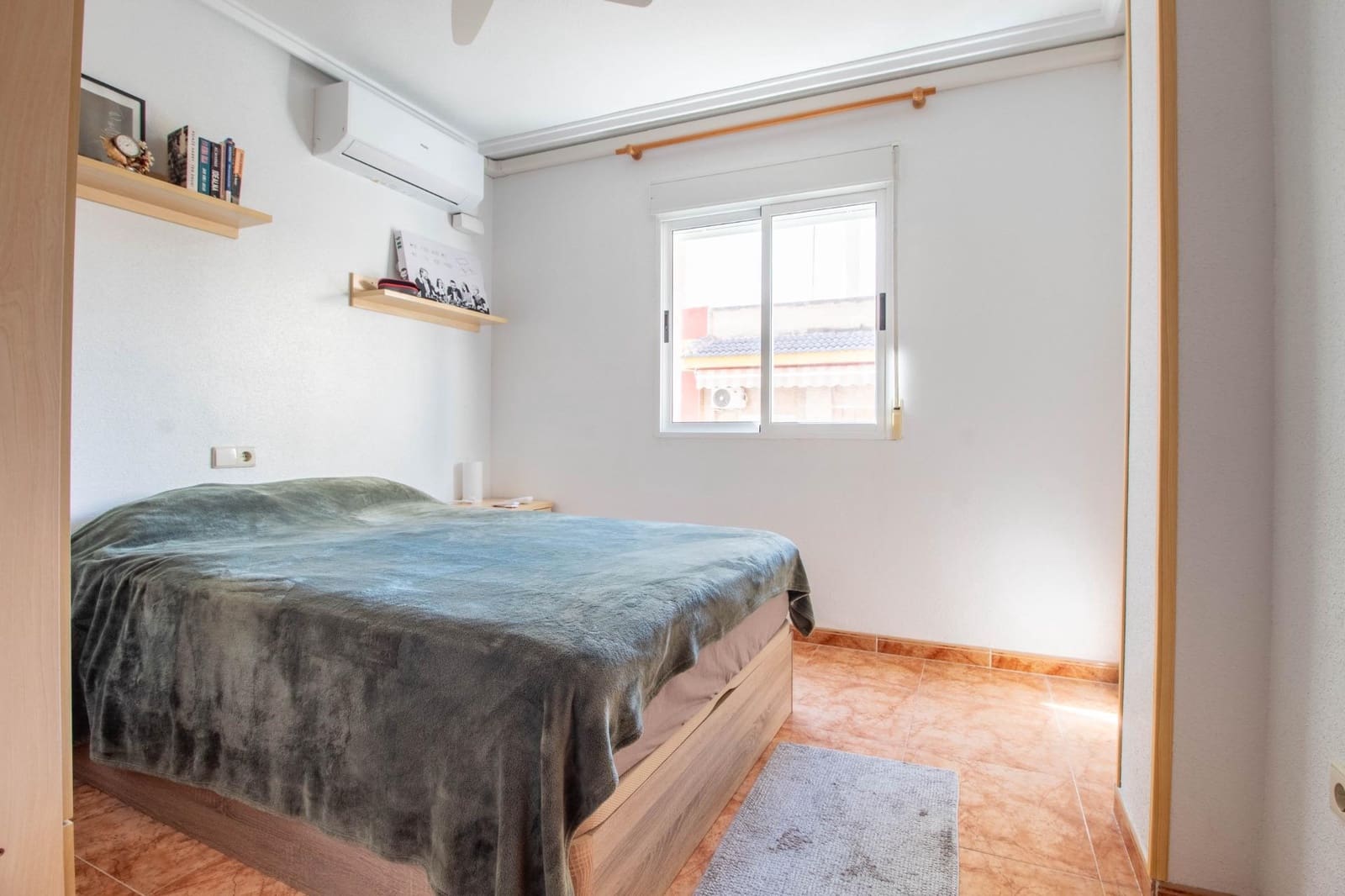 3 slaapkamer Appartement te koop in Torrevieja - € 144.900 (Ref: 9909283)