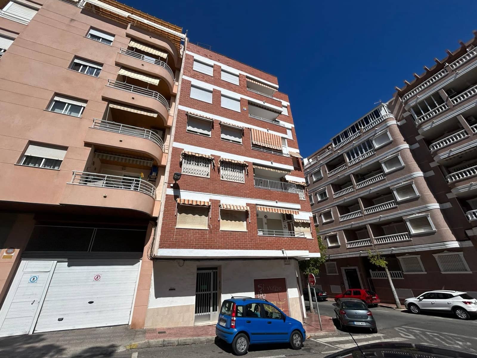 Appartement te koop in Torrevieja - € 165.000 (Ref: 9909292)