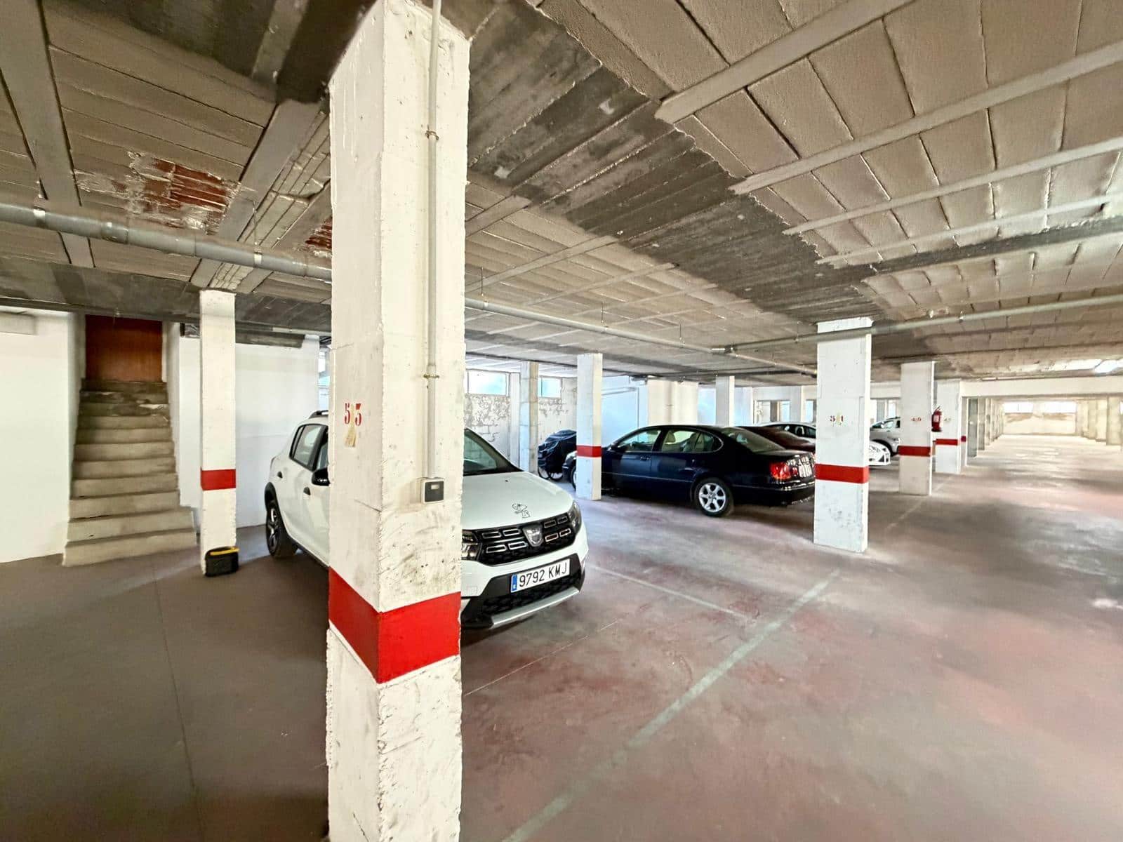 Local Comercial en Torrevieja en venta - 845.000 € (Ref: 9909293)