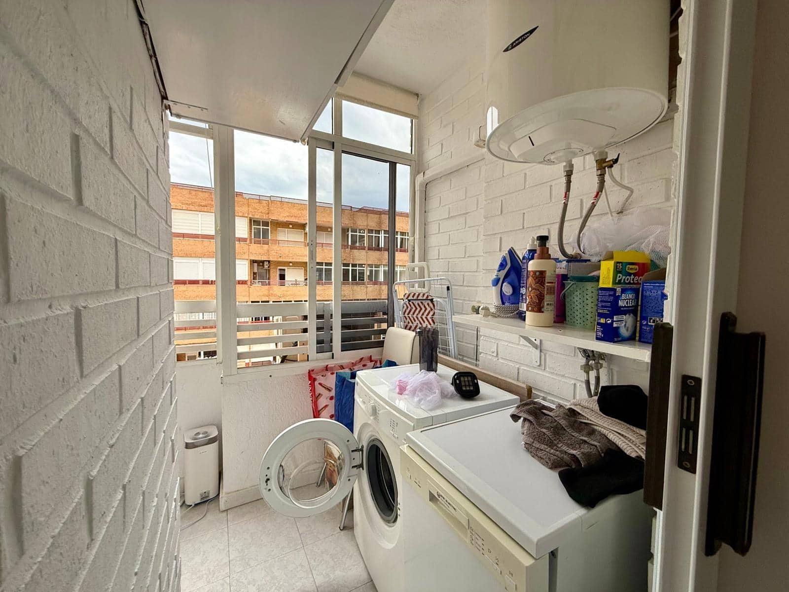 1 soveværelse Lejlighed til salg i Torrevieja med swimmingpool - € 108.900 (Ref: 9909304)