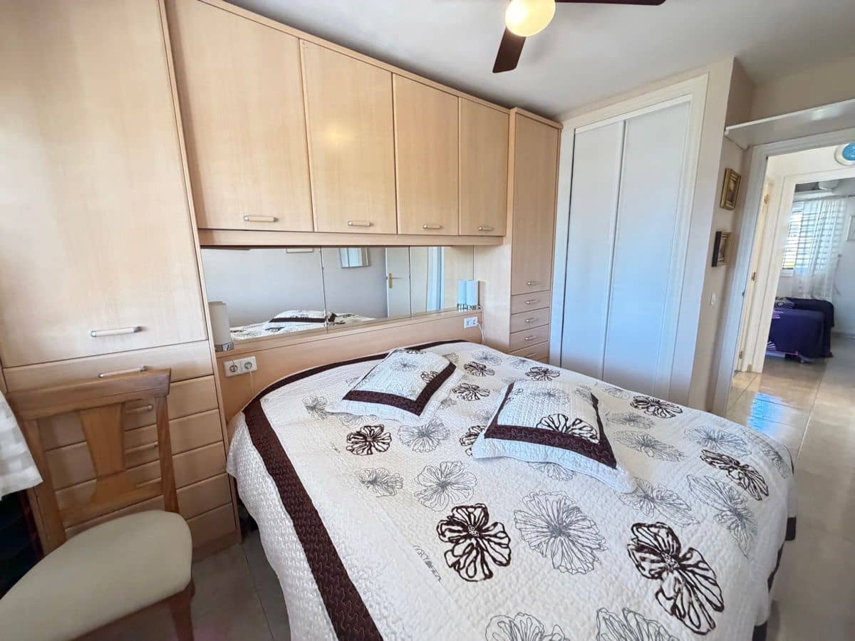 2 bedroom Apartment for sale in Cabo Roig with pool - € 209,000 (Ref: 9909317)