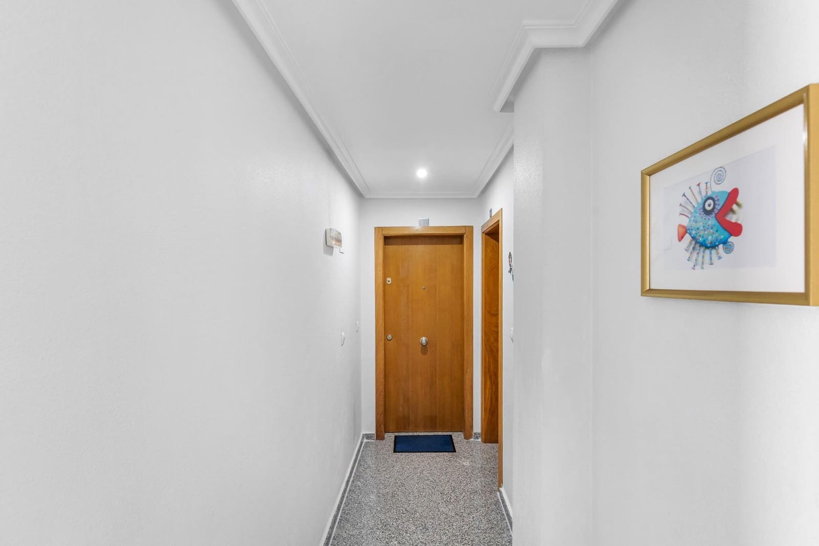 2 bedroom Apartment for sale in Torrevieja - € 139,900 (Ref: 9911293)