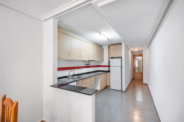 2 bedroom Apartment for sale in Antonio Machado, Torrevieja - € 139,900 (Ref: 9911293)