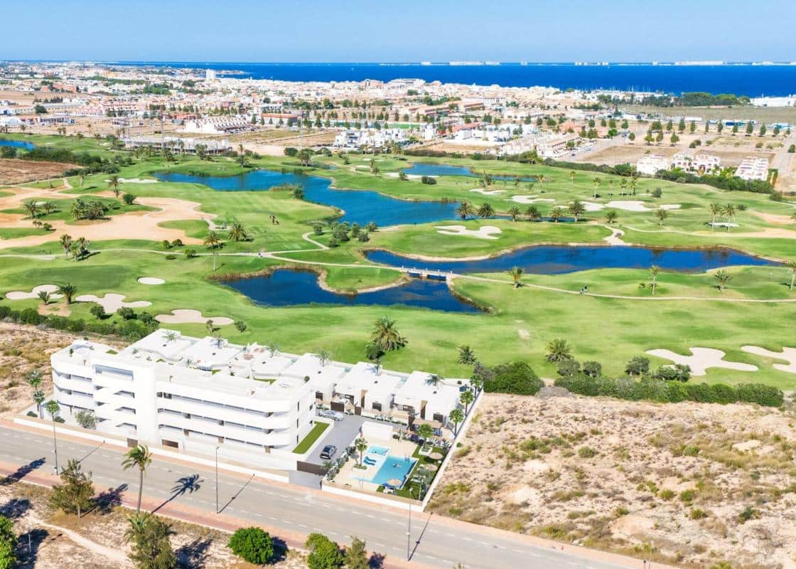 2 Zimmer Apartment zu verkaufen in Los Alcazares mit Pool Garage - 269.000 € (Ref: 9911305)