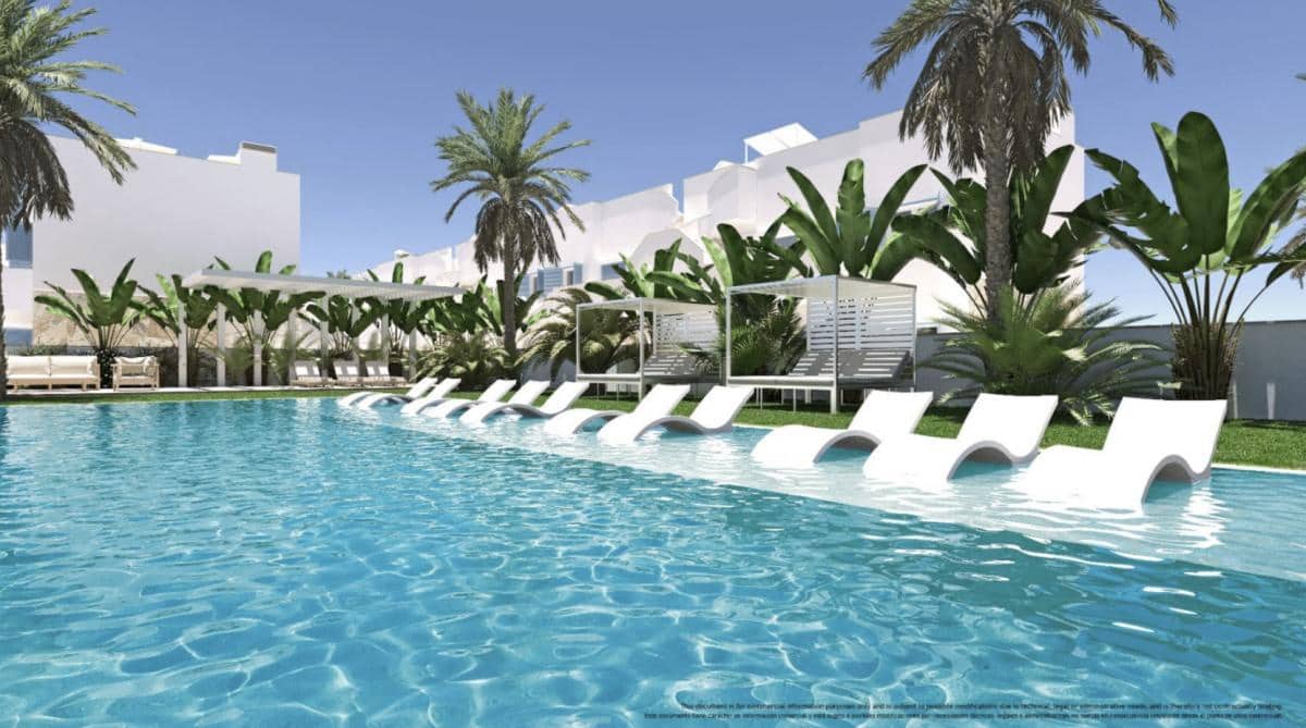 Apartamento de 3 habitaciones en Pilar de la Horadada en venta con piscina garaje - 345.000 € (Ref: 9911316)