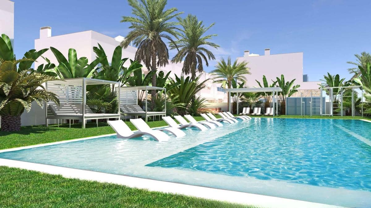 Apartamento de 3 habitaciones en Pilar de la Horadada en venta con piscina garaje - 345.000 € (Ref: 9911316)