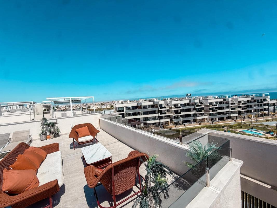 2 slaapkamer Appartement te koop in Orihuela met zwembad - € 575.000 (Ref: 9911328)