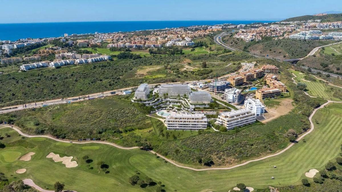 Apartamento de 1 habitación en Mijas en venta con piscina garaje - 319.000 € (Ref: 9911329)
