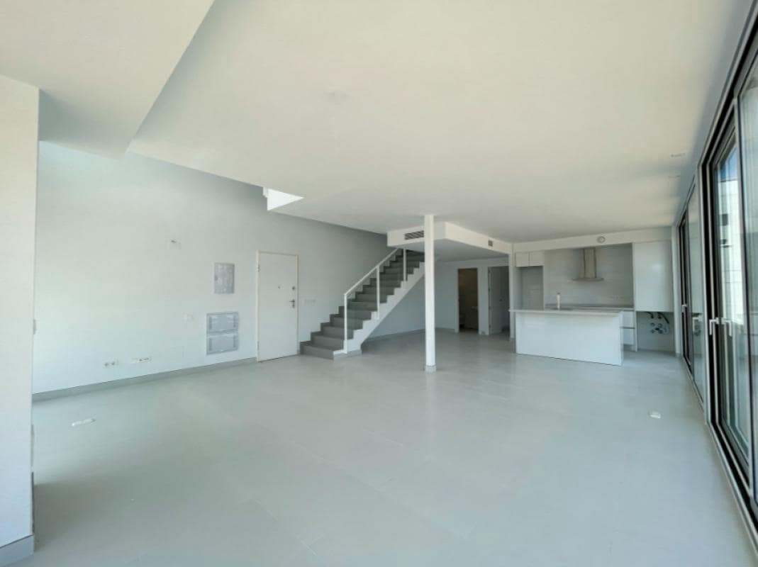 4 sypialnia Willa na sprzedaż w Gran Alacant z basenem - 805 000 € (Ref: 9912004)