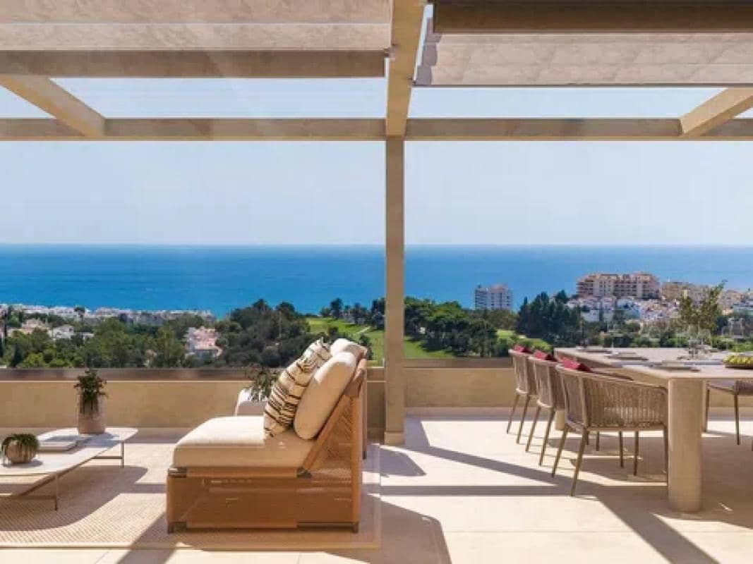 2 sovrum Lägenhet till salu i Benalmadena med pool - 430 000 € (Ref: 9912016)