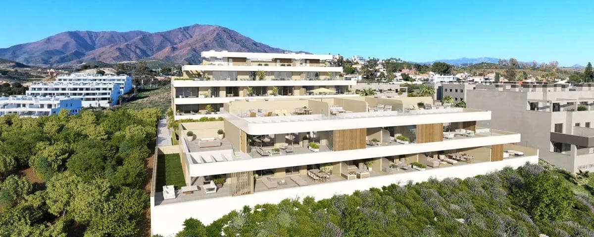 1 soveværelse Lejlighed til salg i Estepona med swimmingpool - € 390.000 (Ref: 9912029)
