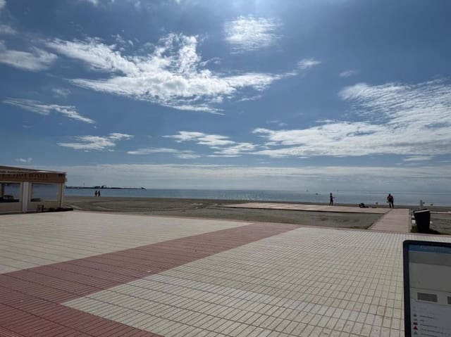 Apartamento de 3 habitaciones en Gran Playa, Santa Pola en venta con piscina garaje - 460.000 € (Ref: 9912066)
