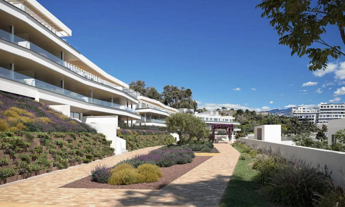 2 sovrum Lägenhet till salu i Estepona med pool garage - 537 000 € (Ref: 9912091)
