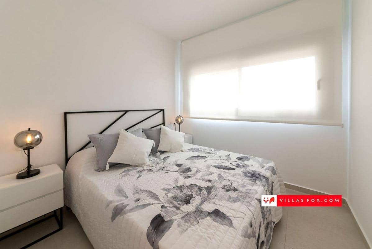 2 soverom Leilighet til salgs i San Miguel de Salinas med svømmebasseng - € 245 000 (Ref: 9912185)