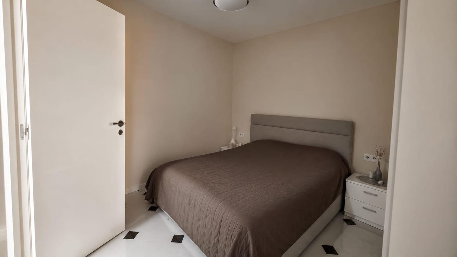 3 soverom Leilighet til salgs i Torrevieja - € 199 900 (Ref: 9912424)