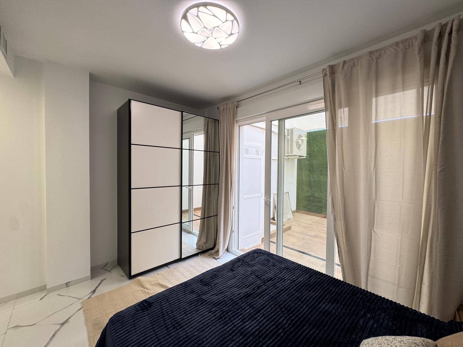 2 makuuhuone Huoneisto myytävänä paikassa Torrevieja - 199 900 € (Ref: 9912425)