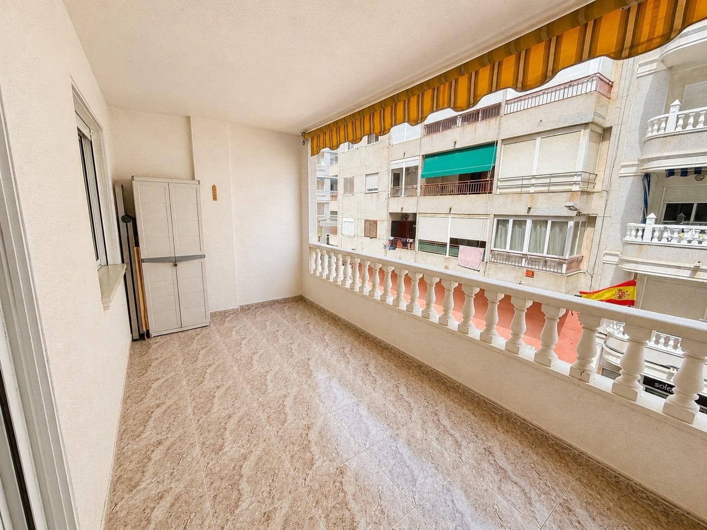 2 quarto Apartamento para venda em Torrevieja com garagem - 174 000 € (Ref: 9913465)